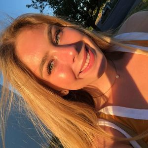 Meet your Posher, Anna rose